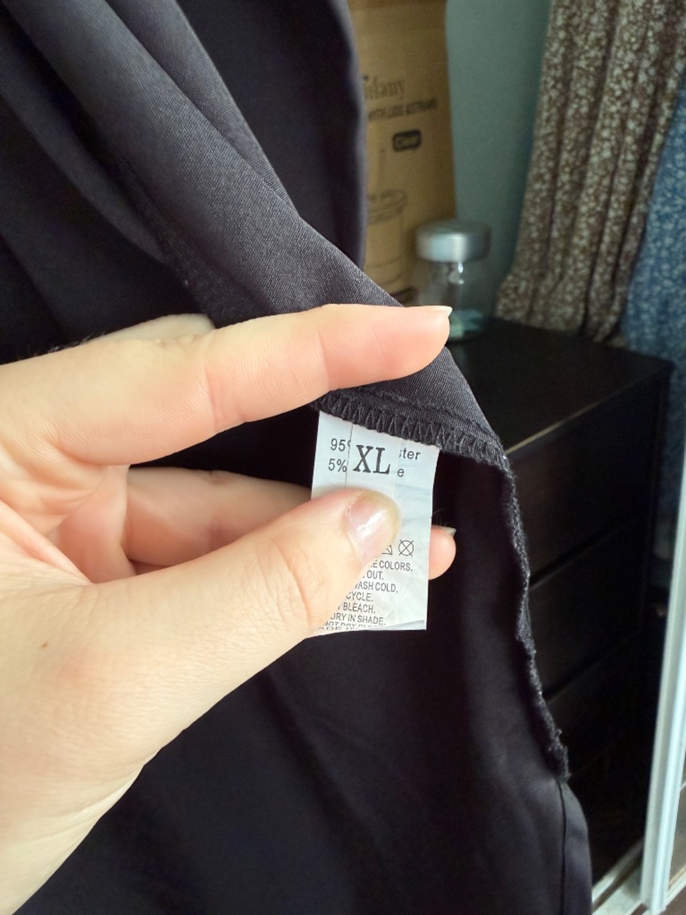 long dress shirt/ sleeping shirt - Picture 4 of 5